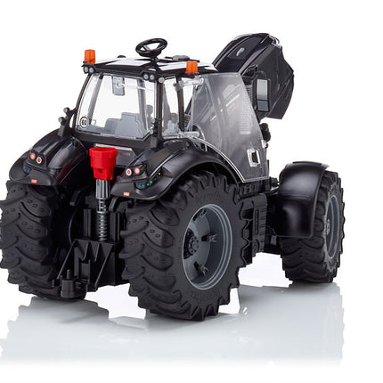 DEUTZ-FAHR 8280 TTV Warrior - Bruder 03162