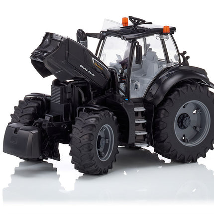 DEUTZ-FAHR 8280 TTV Warrior - Bruder 03162