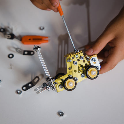 Constructor - 7-in-1 Truck Construction Set, 180 Pieces