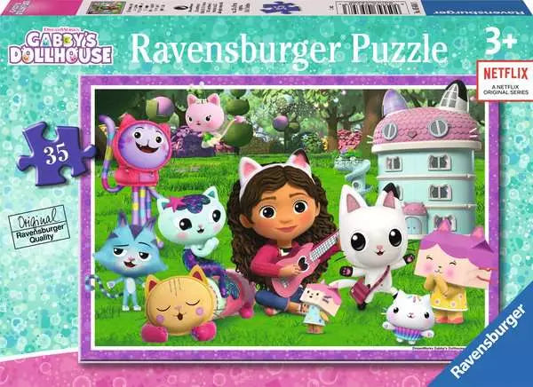C-T 35 Ravensburger It's Magical! Gabby's Dollhouse