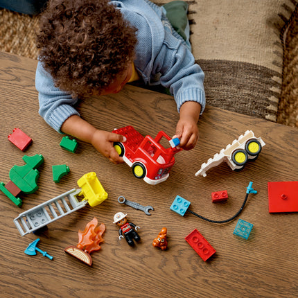 Lego Duplo 10473 Fire Truck with Hose and Firefighter