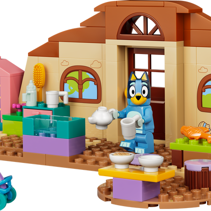 LEGO® Bluey The School with Rusty and Bluey, Toy 11221
