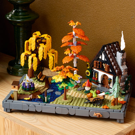 Lego Icons 11372 Autumn Cottage Garden