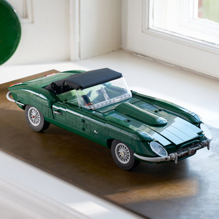 LEGO® Icons Jaguar E-type, Classic Sports Car Model 11381