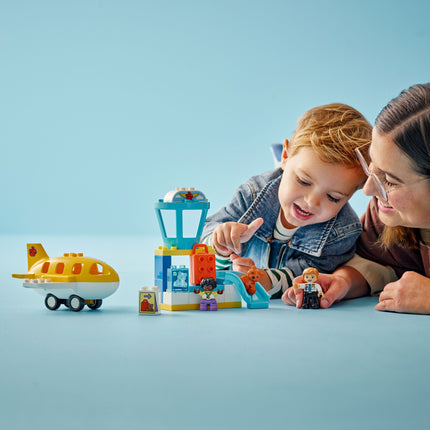 Lego Duplo 10443 First Time at the Airport