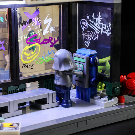 Lumibricks Graffiti Bus Stop 514PCS