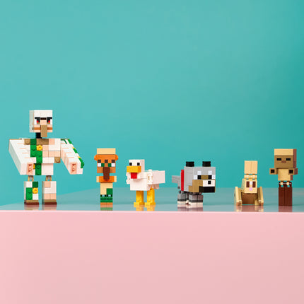 LEGO® Minecraft® The Attacking Chicken Desert 21592