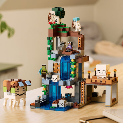 LEGO® Minecraft The Ghast Station, Role-playing Video Game Toy 21597