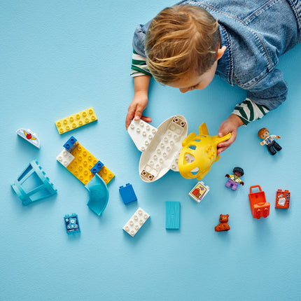 Lego Duplo 10443 First Time at the Airport