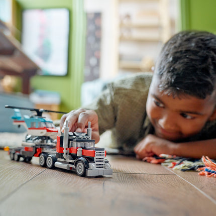 Lego Creator 31146 Le camion à plateforme avec un hélicoptère