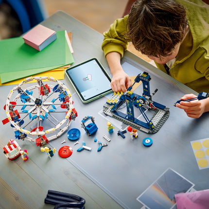 LEGO® Creator 3-in-1 The Legendary Ferris Wheel 31389