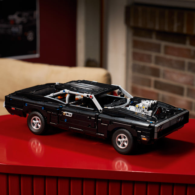 LEGO® Technic™ Fast & Furious Dom's Dodge Charger 42231