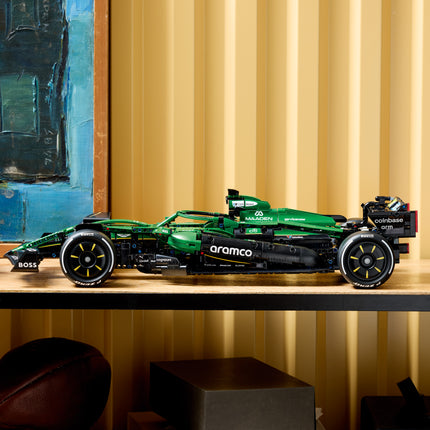 Lego Technic 42240 La voiture de F1® Aston Martin Aramco AMR25