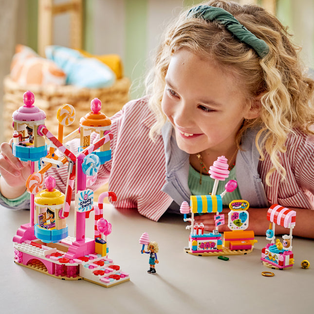 LEGO® Friends Candy Floss and Cupcake Ferris Wheel 42700