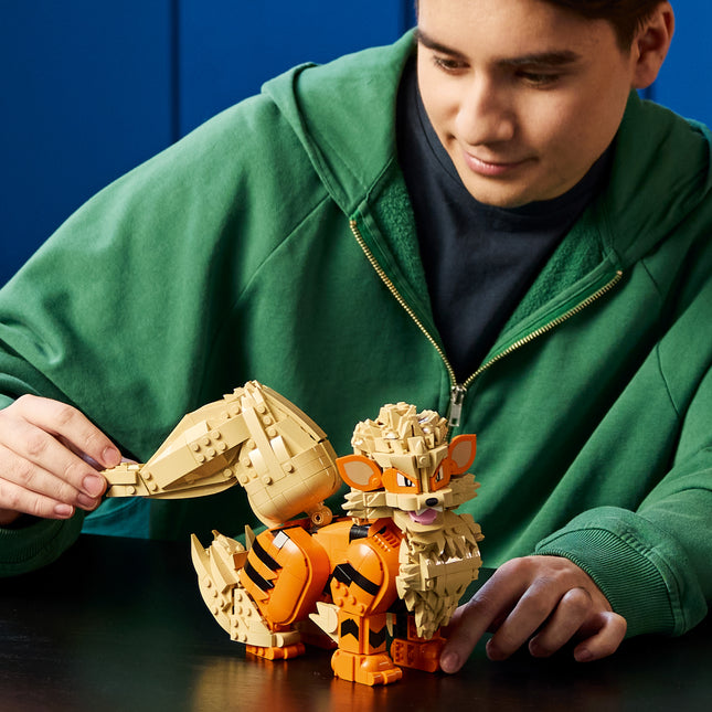 LEGO® Pokémon™ Arcanin, Ensemble de Construction d’une Figurine Pokémon 72160