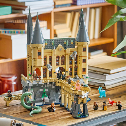 LEGO® Harry Potter™ Hogwarts Castle: The East Wing 76473