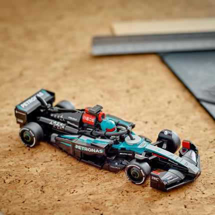 Lego Speed Champions 77244 Voiture de course Mercedes-AMG F1® W15
