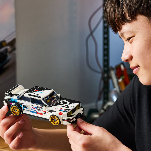 LEGO® Speed Champions BMW M3 (E30), Ensemble de jouet de voiture 77263