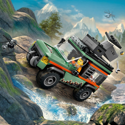 Lego City 60447 Le camion de montagne 4x4 tout-terrain