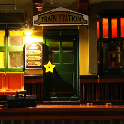 Lumibricks West Train Station 1974PCS