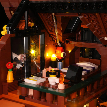 Lumibricks Aurora Cabin 2425PCS