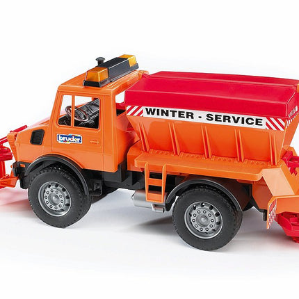 Mb-unimog pour service d'hiver avec lame de chasse-neige - bruder 02572
