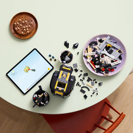 Lego ideas 21349 tuxedo cat