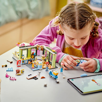 Lego Friends 42618 Le café de Heartlake City